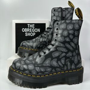 DOC JADON BOOTS LEOPARD PRINT PLATFORM WOMENS SIZE 7 CAMOUFLAGE LEATHER 8 EYE